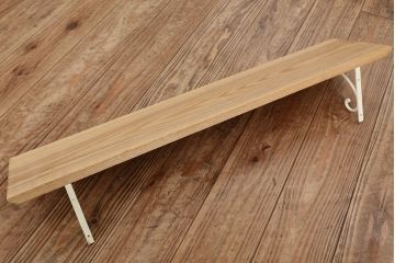 アンティーク雑貨　アンティークな雰囲気!ホワイトアッシュ材のホワイトアイアンステー壁面飾り棚(大)(色=ナチュラルホワイト)(1)