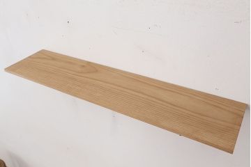 アンティーク雑貨　アンティークな雰囲気!　ホワイトアッシュ材のフレンチステー壁面飾り棚(色=ナチュラルホワイト)(3)