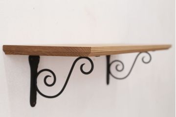 アンティーク雑貨　アンティークな雰囲気!　ホワイトアッシュ材のフレンチステー壁面飾り棚(色=ナチュラルホワイト)(3)