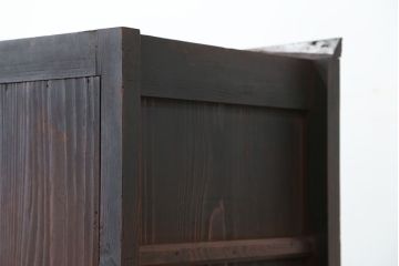 アンティーク家具　古民具・骨董　重厚な骨太枠の関西収納棚(飾り棚・食器棚・ガラスケース・水屋箪笥)