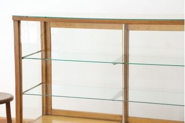 レトロ家具　アンティーク　レトロな引き出し付きガラスケース(ショーケース)