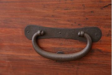 アンティーク家具　古民具・骨董　古いお家の時代箪笥ローボード?(ローチェスト)