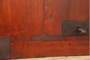 アンティーク家具　古民具・骨董　古いお家の時代箪笥ローボード?(ローチェスト)