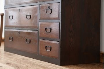 アンティーク家具　アンティーク　シックな時代箪笥ローチェスト(ローボード)