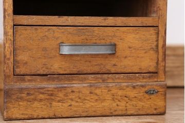 アンティーク家具　アンティーク　古い木の小さなカルテケース(書類棚、カードケース、図書館、図書室)(2)