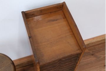 アンティーク家具　アンティーク　古い木の小さなカルテケース(書類棚、カードケース、図書館、図書室)