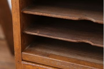 アンティーク家具　アンティーク　古い木の小さなカルテケース(書類棚、カードケース、図書館、図書室)