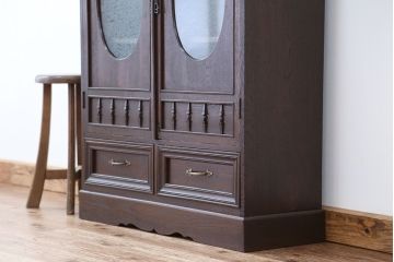 アンティーク家具　アンティーク　素敵なデザイン!大正ロマン　上質な本箱(収納棚)
