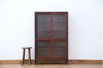 アンティーク家具　★アンティーク　古い木の縦型鉄脚収納棚