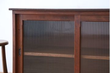 アンティーク家具　アンティーク　素敵なデザイン!古い木のモールガラスカウンターテーブル(収納棚、食器棚)