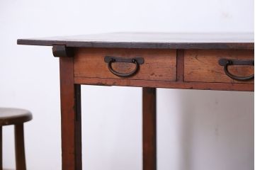 アンティーク家具　アンティーク　素敵な雰囲気!古い木の使い込まれた作業台(テーブル、机)