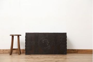 アンティーク家具　古民具・骨董　古いお家の観音開き時代箪笥ローボード(ローチェスト)