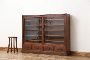 アンティーク家具　アンティーク　希少!珍しいサイズの薄型収納棚(本棚、飾り棚)