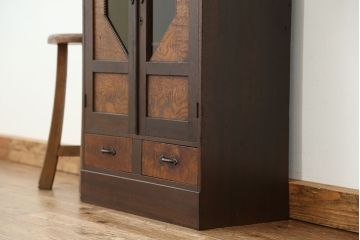 アンティーク家具　アンティーク　古い木の小振りな本箱
