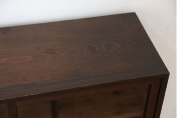 アンティーク家具　アンティーク　素敵なデザイン!古い木の鉄脚収納棚