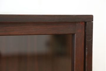 アンティーク家具　アンティーク　素敵なデザイン!古い木の鉄脚収納棚