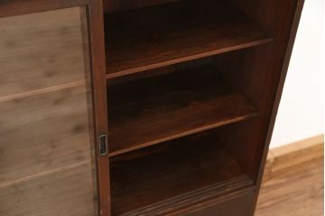 アンティーク家具　アンティーク　素敵なデザイン!古い木の鉄脚収納棚