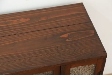 アンティーク家具　アンティーク　素敵なデザイン!古い木のダイヤガラス収納棚(下駄箱)