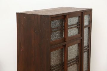 アンティーク家具　アンティーク　素敵なデザイン!古い木のダイヤガラス収納棚(下駄箱)