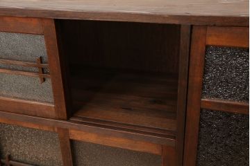アンティーク家具　アンティーク　素敵なデザイン!古い木のダイヤガラス収納棚(下駄箱)