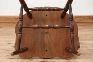 中古　飛騨産業　キツツキマーク穂高シリーズアームチェア(ダイニングチェア)2脚セット