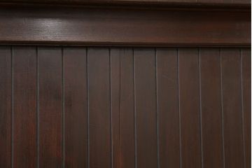 古民具・骨董　美品!モダンな昇り引き出し付き　2段重ね水屋箪笥