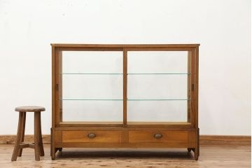 アンティーク家具　アンティーク　古い駄菓子屋の引き出し付きナラ材ガラスケース(飾り棚、ショーケース)