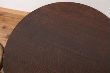 アンティーク家具　ジャンク品!古いナラ材の丸型テーブル(ラウンドテーブル、コーヒーテーブル)