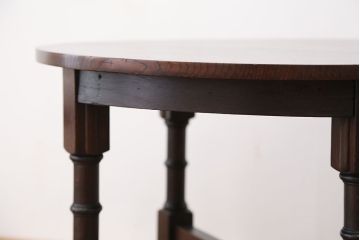 アンティーク家具　ジャンク品!古いナラ材の丸型テーブル(ラウンドテーブル、コーヒーテーブル)