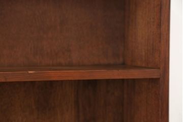 アンティーク家具　★アンティーク　古い木の縦型・薄型本棚(飾り棚)
