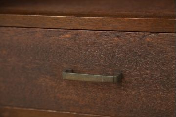 アンティーク家具　アンティーク　可愛いデザイン!古い木の引き出し付き飾り棚(本棚)
