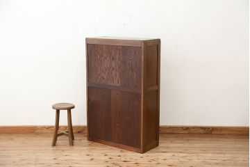 レトロ家具　★レトロなデザインのアンティーク本箱
