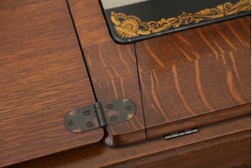 アンティーク家具　アンティーク　足踏みシンガーミシン(SINGER)