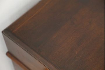 レトロ家具　◇アンティーク　レトロなデザインの重厚な両袖机