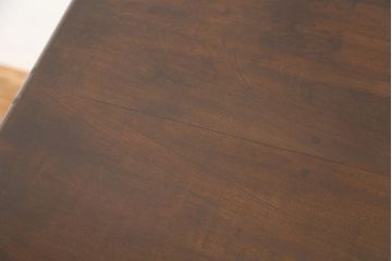 レトロ家具　◇アンティーク　レトロなデザインの重厚な両袖机