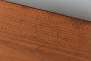 アンティーク家具　アンティーク　古い木のシンプルな薄型本棚(飾り棚)