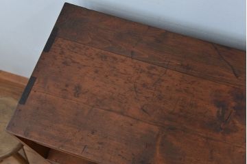 アンティーク家具　アンティーク　古い木のシンプルな引き出し付き飾り棚(収納棚)