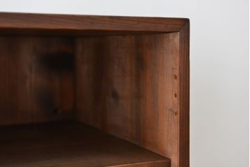 アンティーク家具　アンティーク　古い木の引き出し付き飾り棚(チェスト)