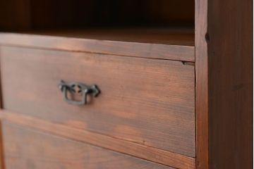 アンティーク家具　アンティーク　古い木の引き出し付き飾り棚(チェスト)