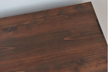 アンティーク家具　★アンティーク　古い木のシンプルなチェスト?