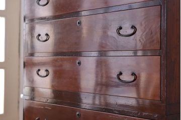 アンティーク家具　☆アンティーク　とてもきれいな二段重ね箪笥