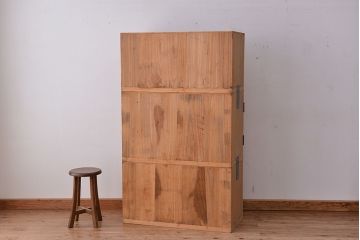 アンティーク家具　アンティーク　桐三段重ね箪笥(桐箪笥、桐たんす)