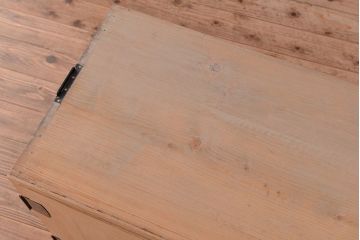 アンティーク家具　アンティーク　桐三段重ね箪笥(桐箪笥、桐たんす)