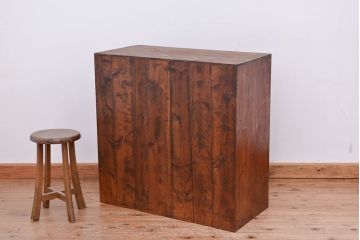 レトロ家具　昭和レトロ　古い木のダイヤガラス収納棚(食器棚)