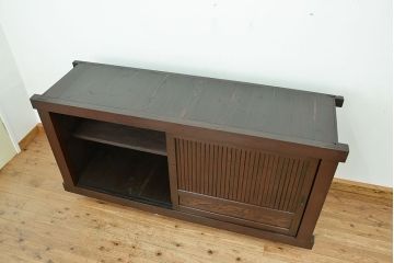 アンティーク家具　古民具・骨董　重厚な六尺水屋箪笥サイドボード下段(収納棚)