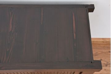 アンティーク家具　古民具・骨董　重厚な六尺水屋箪笥サイドボード下段(収納棚)