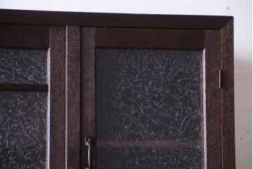 レトロ家具　昭和レトロ　結霜ガラス入り!脚付きアンティーク収納棚