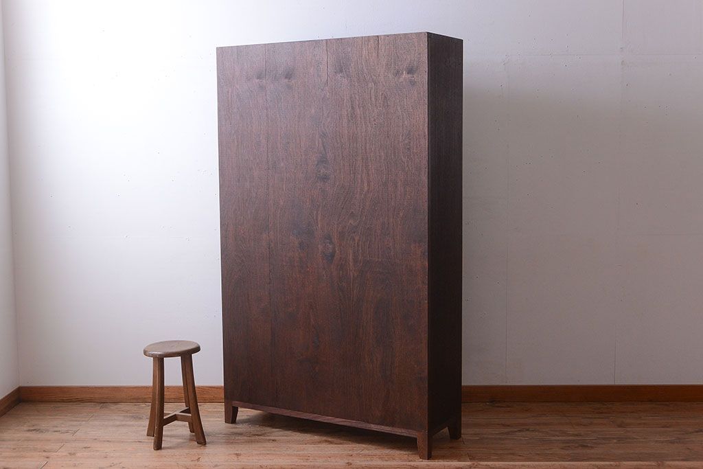 レトロ家具　昭和レトロ　結霜ガラス入り!脚付きアンティーク収納棚