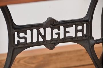 アンティーク家具　★アンティーク　足踏みシンガーミシンテーブル(SINGER)?
