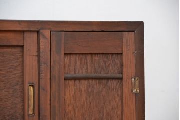 アンティーク家具　アンティーク　古い木味のカサ入れ付き下駄箱(収納棚)